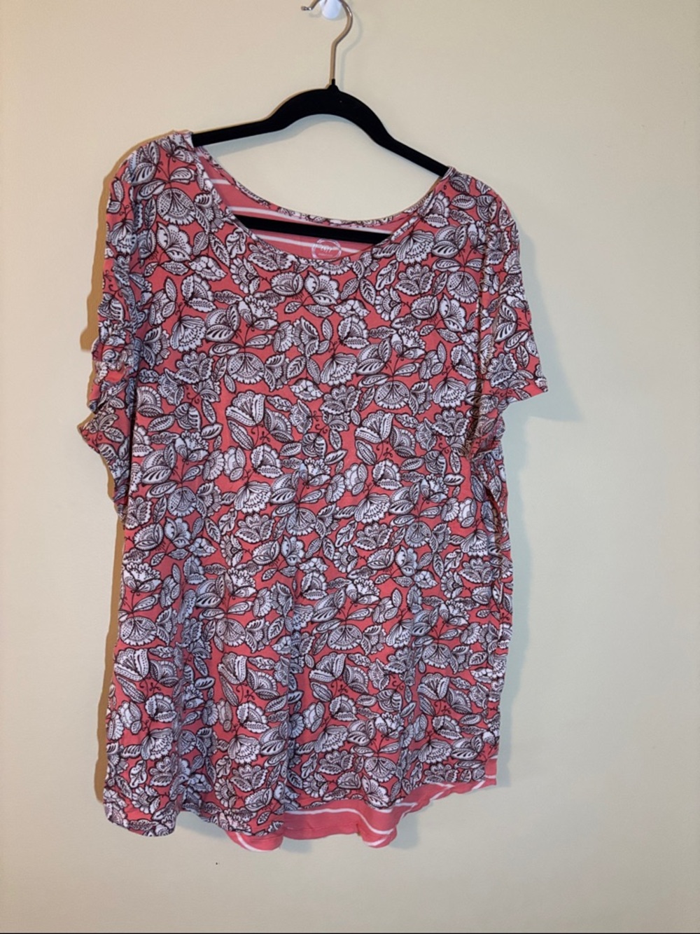 Maurices Coral Pink Floral Short-Sleeve Tee